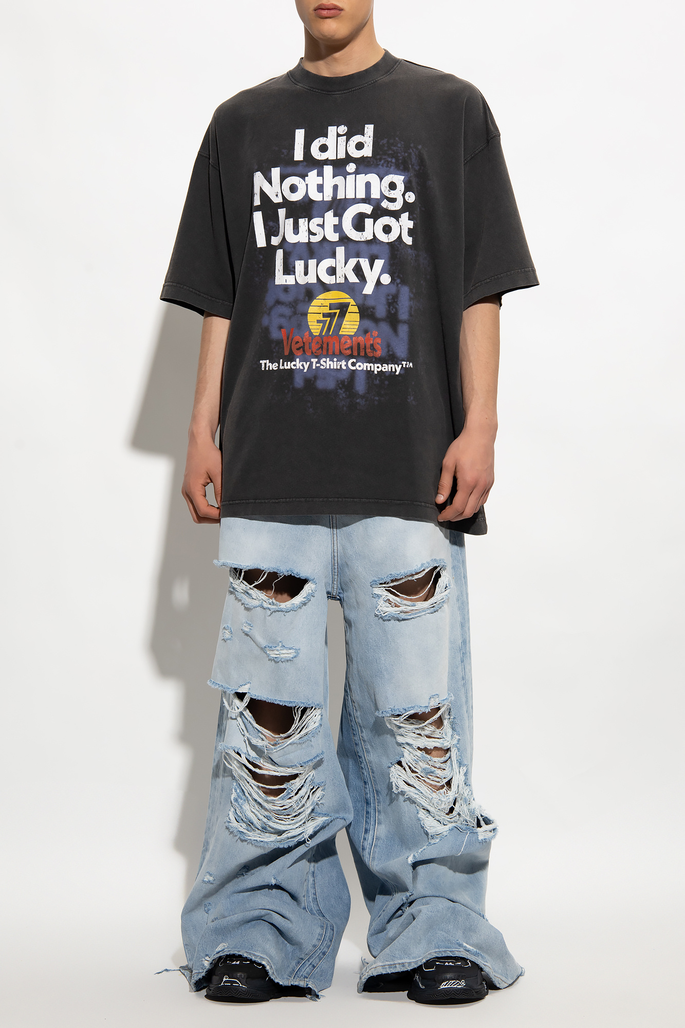VETEMENTS Lucky T-Shirt Company グレーTシャツ（Vetements I